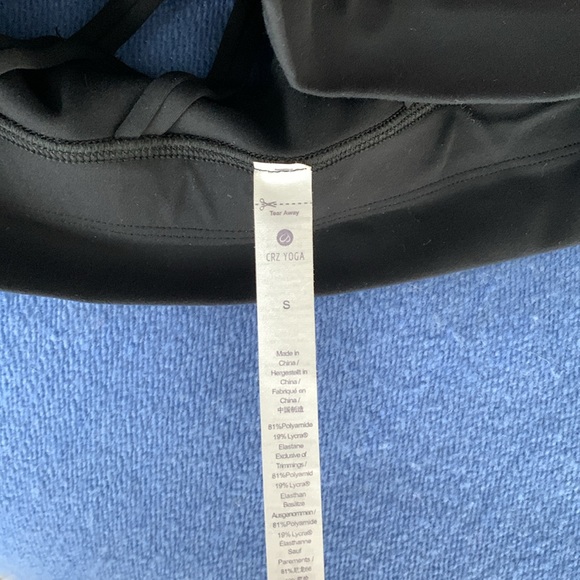 CRZ Yoga Strappy Bra Size Small - Black EUC - Picture 3 of 4